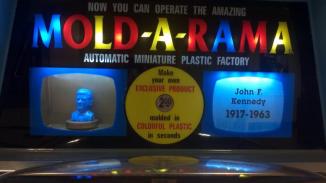 Mold-A-Rama of JFK's bust in honor of today's 50th anniversary (used with permission).